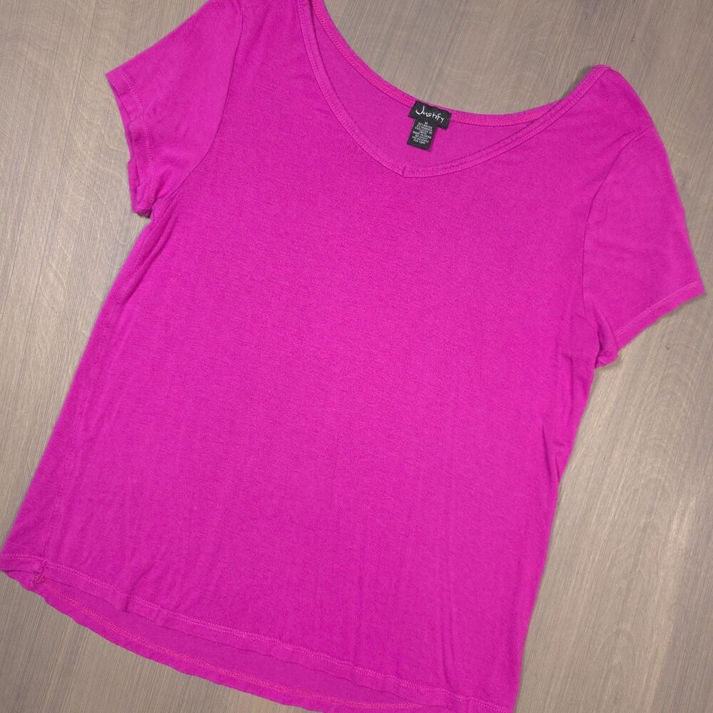 Justify Women's Medium Pink Short Sleeved Shirt